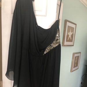 Torrid black one should dress with side bling